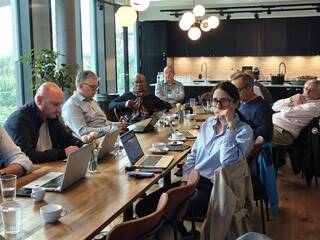 groupe benchmark it