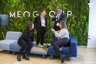 meogroup-2000-13.jpg